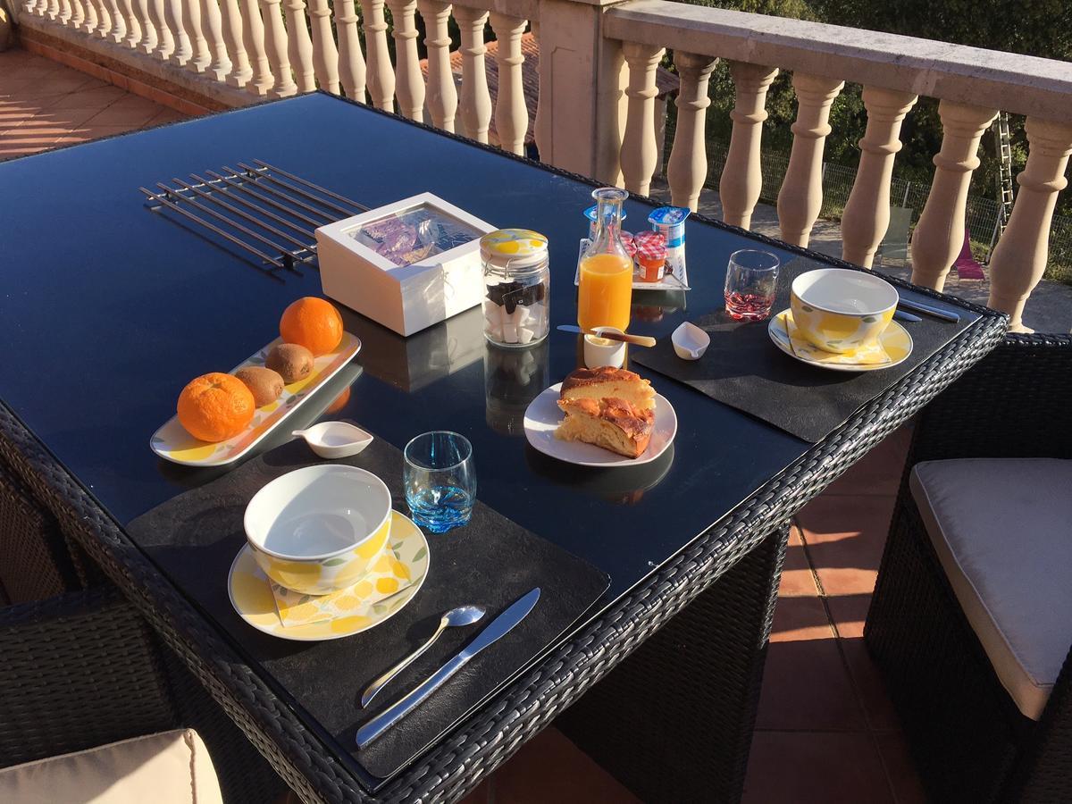 Chez Marc Et Jeannick Bed & Breakfast Belvedere-Campomoro Bagian luar foto